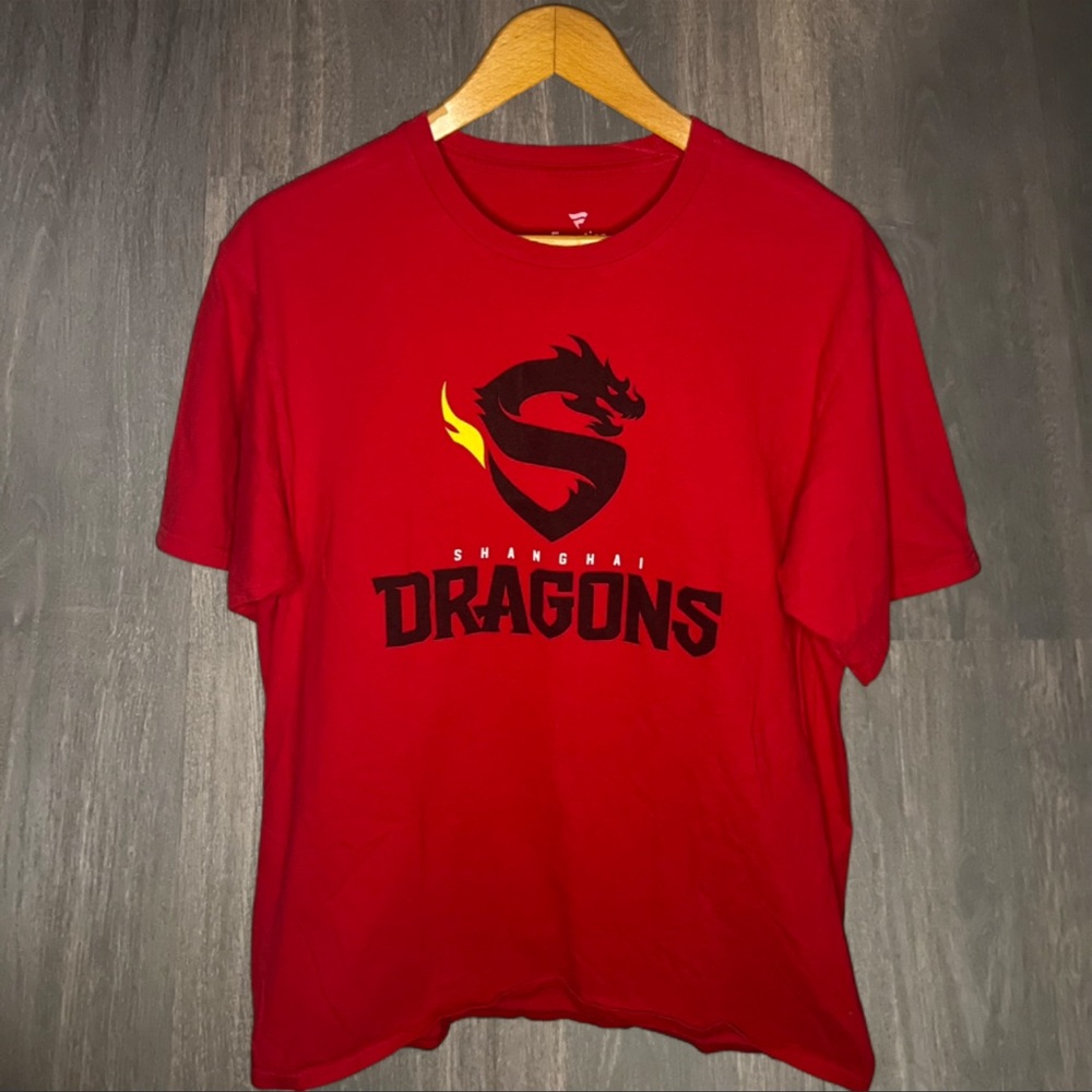 Shanghai Dragons‎ Red Graphic Tee Size Large 100% Cotton